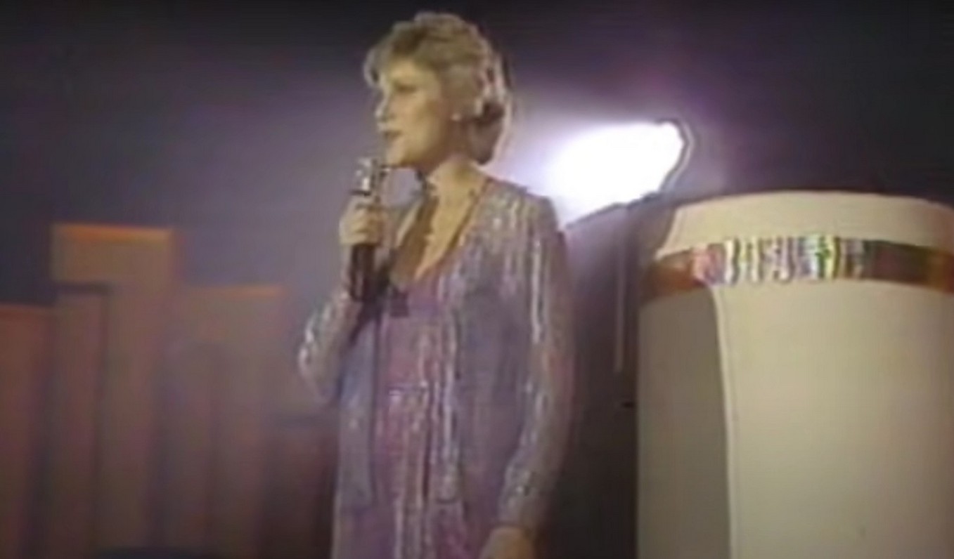 Anne Murray “Could I Have This Dance” A Timeless Legend Known For Her